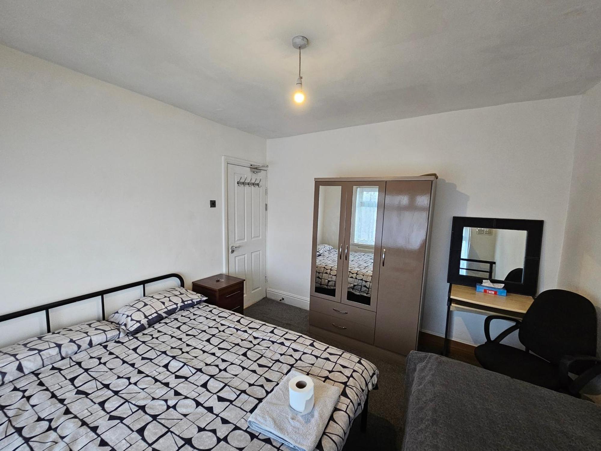 Monyhull Homestay - Near City Centre Kingsheath Nia Nec Bhx Birmingham Exteriör bild